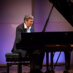 Пианист Борис Березовский выступит на сцене Концертного зала имени Л.В. Собинова